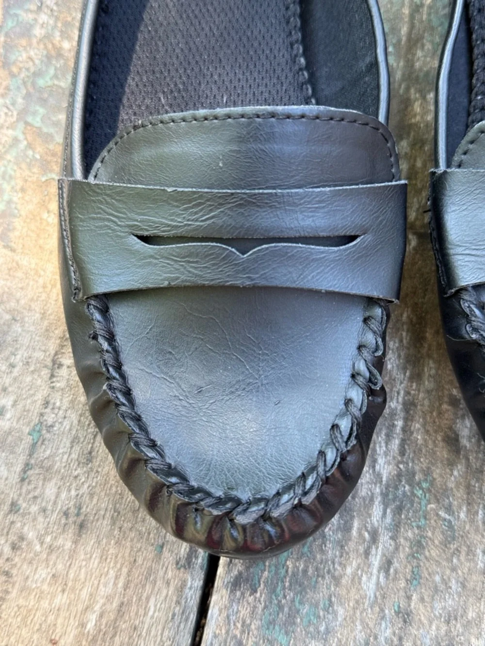 St. John’s Bay Black Leather Penny Loafers Size 8 NWOT